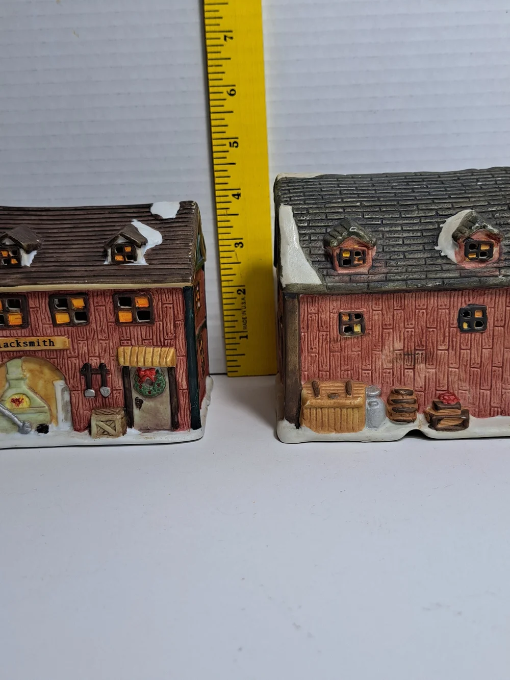 Vintage 1995 Dickens Sugar Creek Country Barn & 1995 Blacksmith Shop Lot of 2